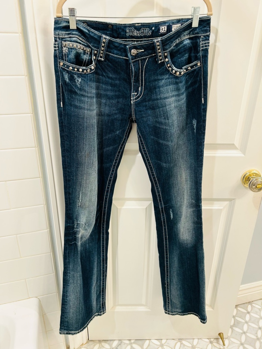 Vintage Miss Me Mid Rise Bootcut Jeans Studded Embellished Flap Pocket 31 x 35 - Picture 7 of 13